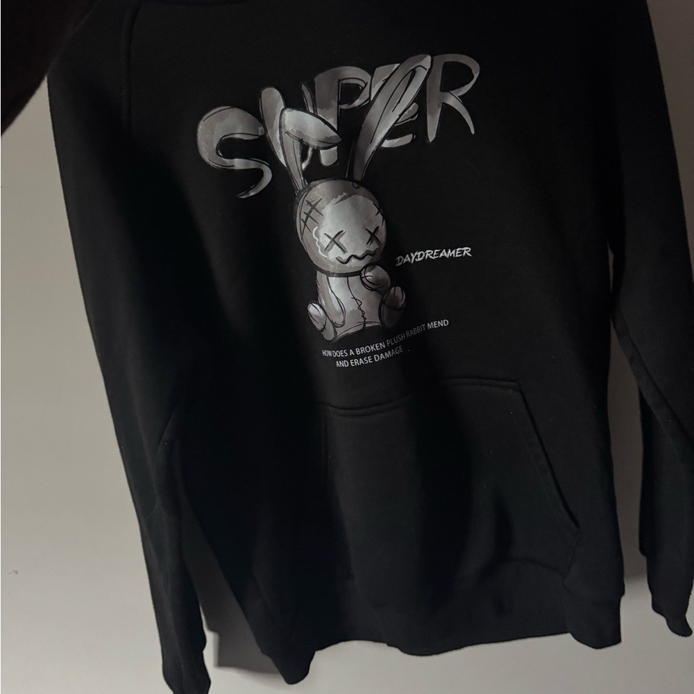 SHEIN Black Graphic Sweatshirt